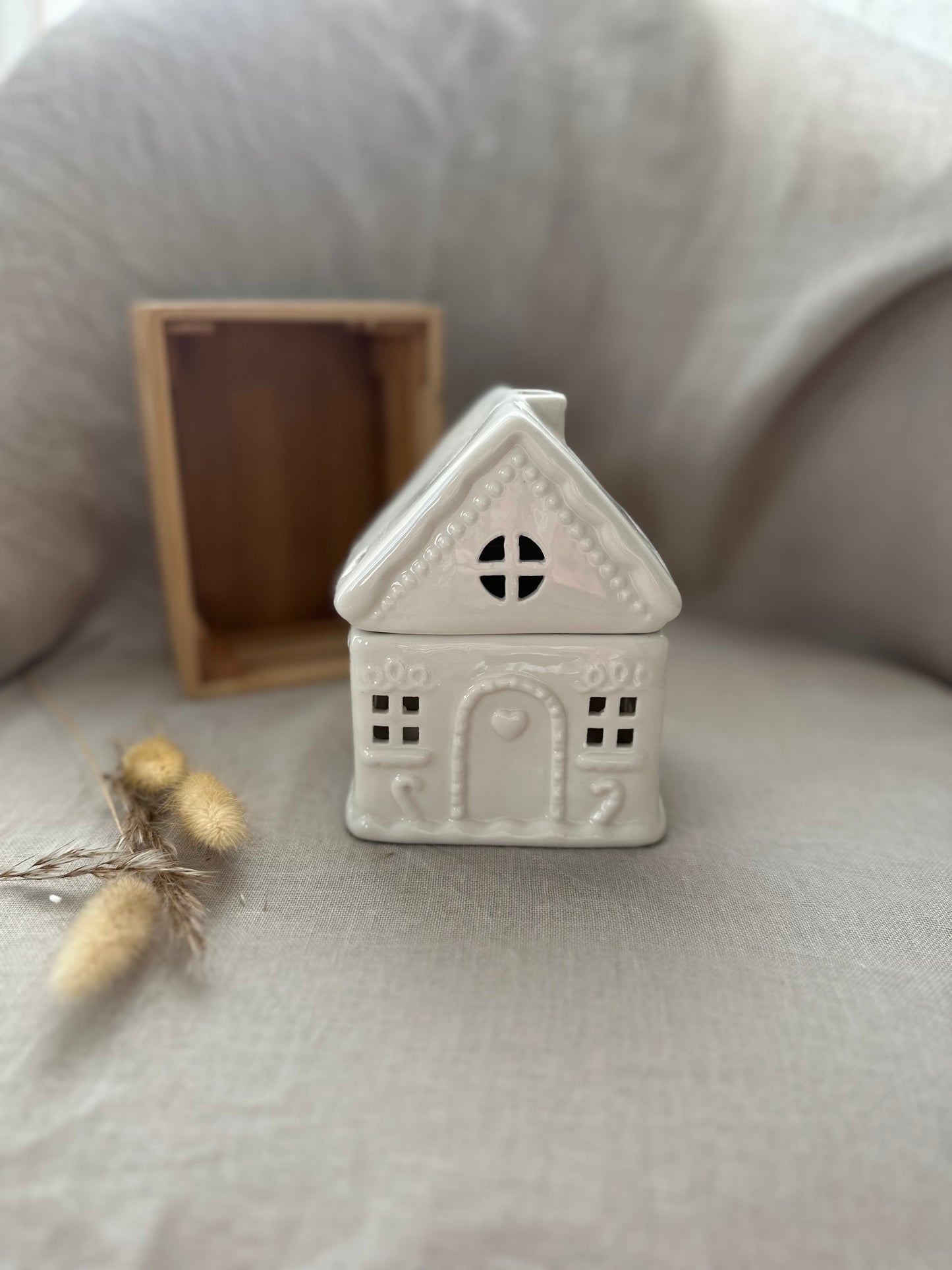 Maison de Noël blanche