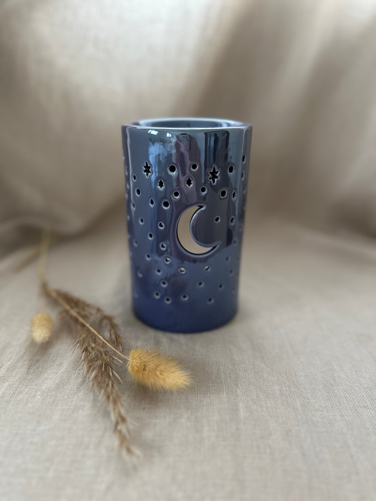 Lune astrale bleu